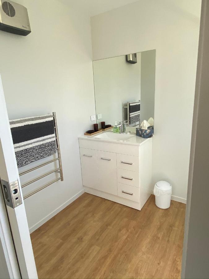 Central Retreat And Self Contained With Free Wifi Cromwell Eksteriør billede